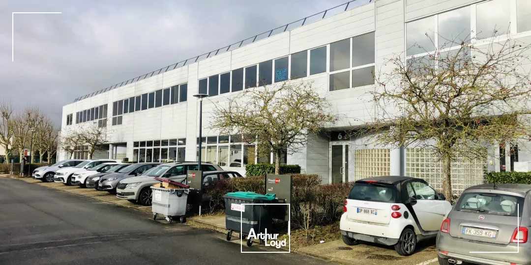 A louer bureaux à partir de 306 m² divisibles à partir de 117 m² - Mitry Mory, A1, Francilienne, RER B