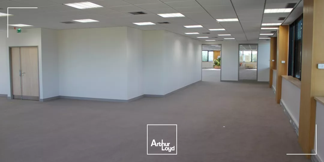 Bureaux à louer à VILLEBON SUR YVETTE 91140