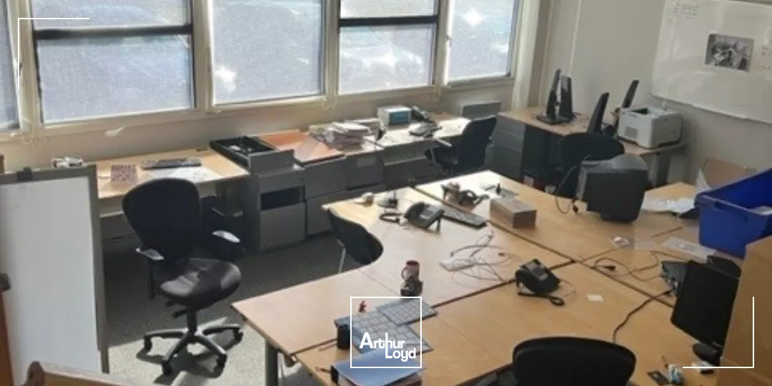 Bureaux à vendre ou à louer à BIEVRES 91570