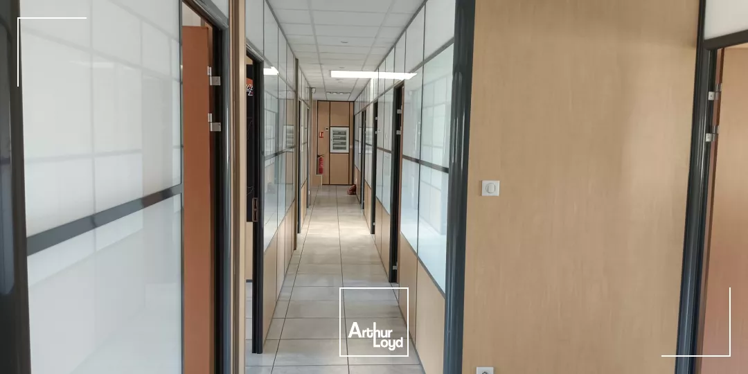 Bureaux à louer - Les Playes / La Milone - Six-Fours