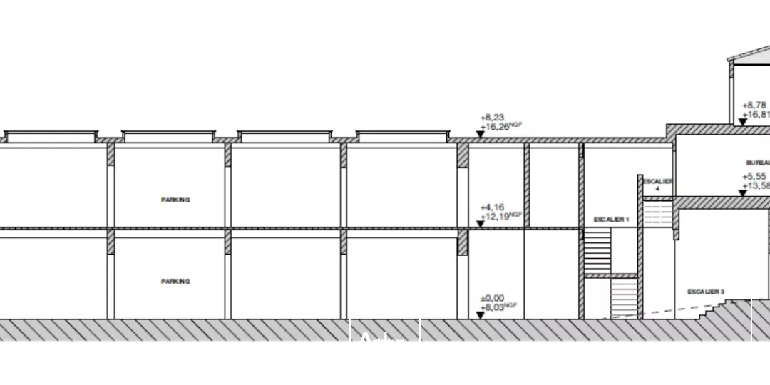 EMPLACEMENT RARISSIME ET EXCEPTIONNEL - LOCAL LOGISTIQUE URBAINE / COMMERCIAL - VIEUX-PORT - 13007 MARSEILLE