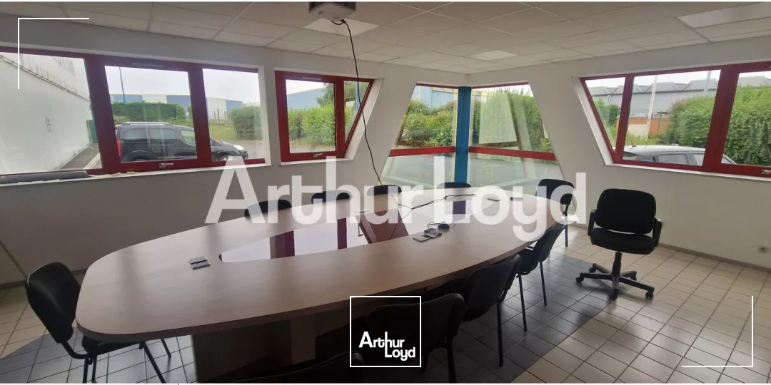 Entrepôt - Emplacement stratégique - GRENTHEVILLE