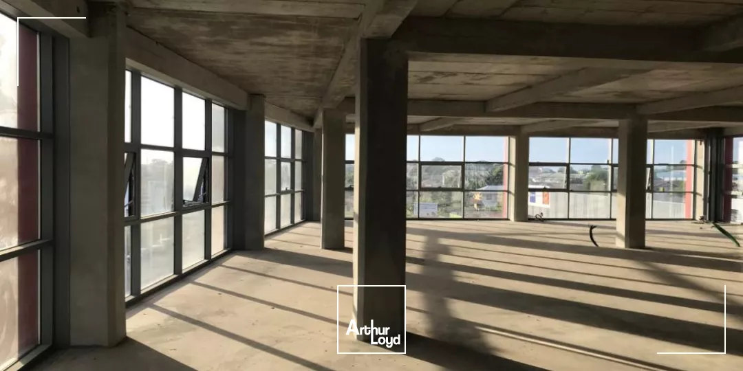 A vendre Plateau bureau de 445 et 695 m2 à Cayenne