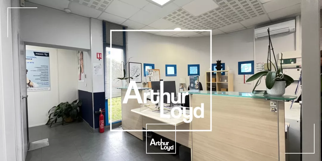 IMMEUBLE TERTIAIRE INDEPENDANT DE 880 M² ERP ET PMR A LOUER - MONTPELLIER MILLENAIRE / PARKING PRIVATIF