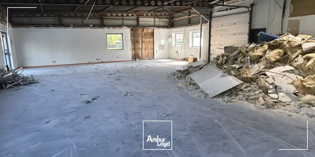 Locaux d'activité à louer à LESQUIN 59810