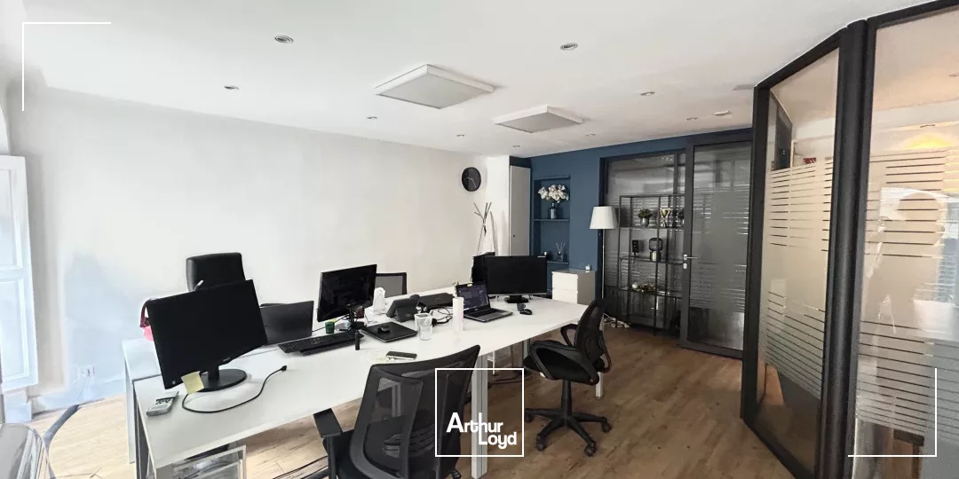 Plateau de bureaux rénovés de 85 m² à vendre - Bordeaux Grand Théâtre