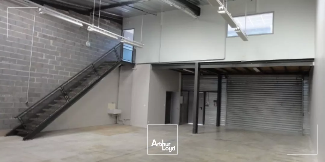 Locaux d'activité à louer - Béziers - 190m²
