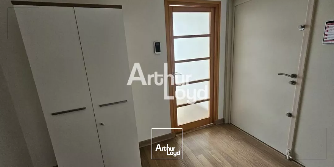 Angers Lac de Maine bureaux de 25 m² à louer, tout compris 