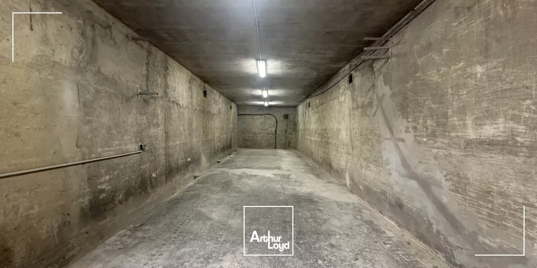 Box de stockage à LOUER sur la ZA RODARI à LUYNES