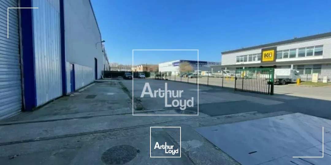 CORBEIL ESSONNES ENTREPOT A LOUER