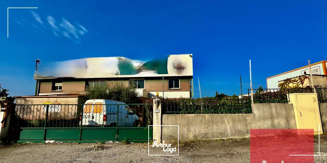 CO-EXCLUVISITÉ - Terrain et bâtiment à vendre à Teyran