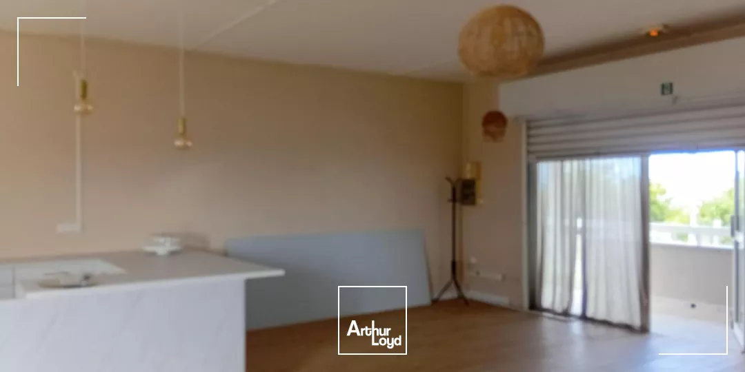 A VENDRE Local commercial Schoelcher 82 m2