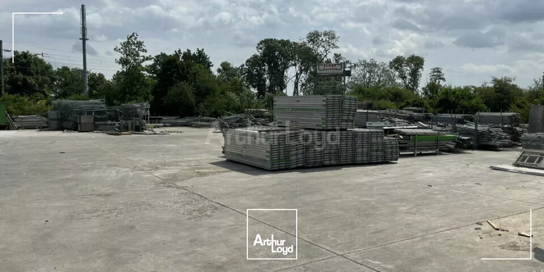 LOCAL D'ACTIVITE - ENTREPOT à LOUER de 2010 m²