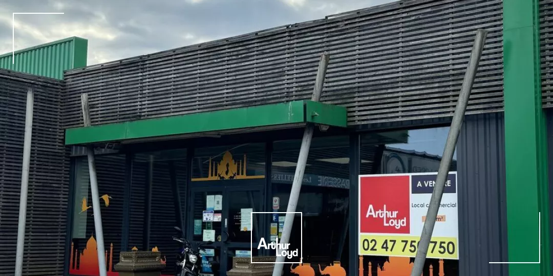 OPPORTUNITÉ : Local commercial à vendre - idéal restauration ou showroom - 460 m² - Joué-Lès-Tours