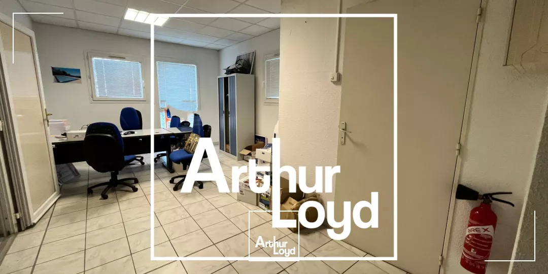 Local d'activités polyvalent à Nîmes Ouest- A louer - 260 m2