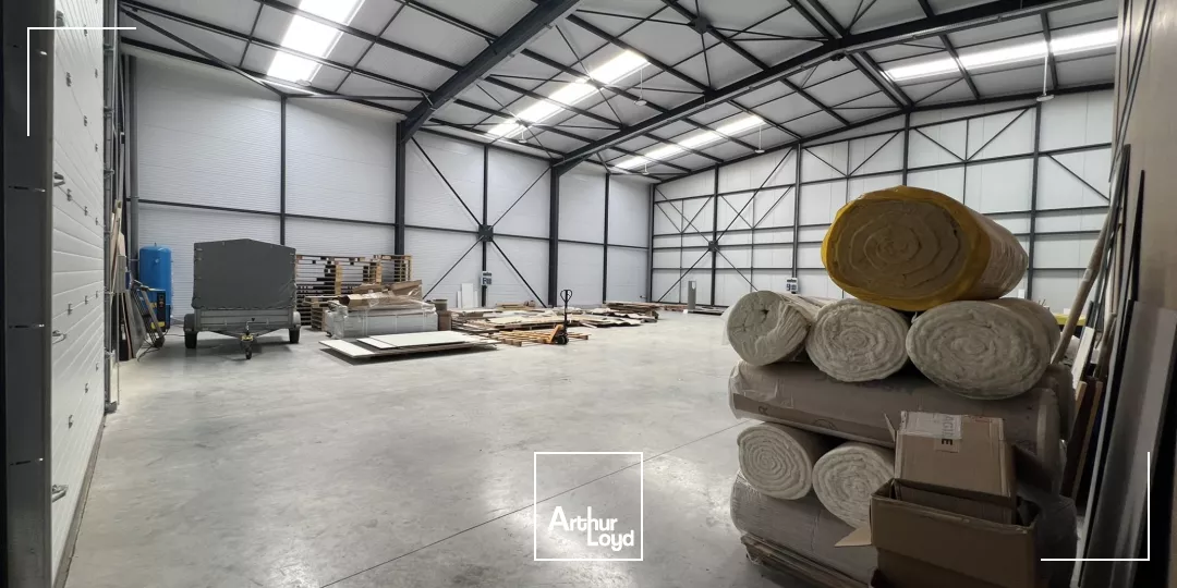 LOCATION - LOCAL D'ACTIVITES - 478,20 M² - QUEVEN