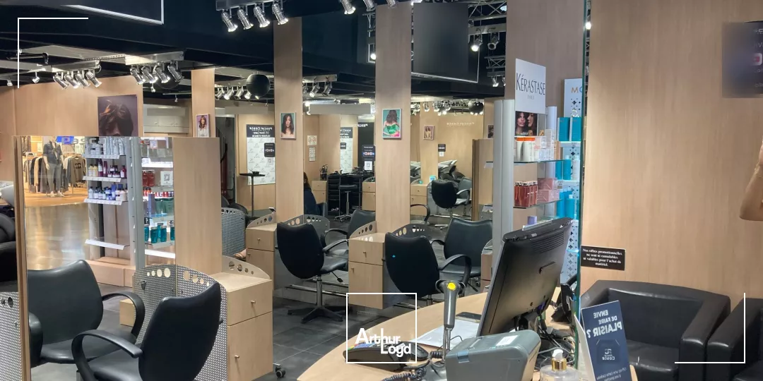 Surface commerciale de 110 m² à louer dans le Centre Commercial Bordeaux Sud à Villenave d'Ornon