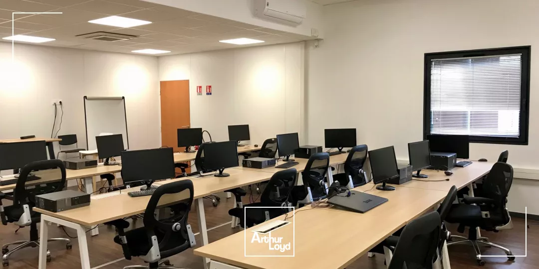 A louer - Bureaux idéalement situés à Wambrechies