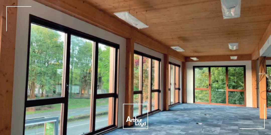 Bureaux Lumineux + Terrasse Privative et Parkings - Villeneuve d'Ascq