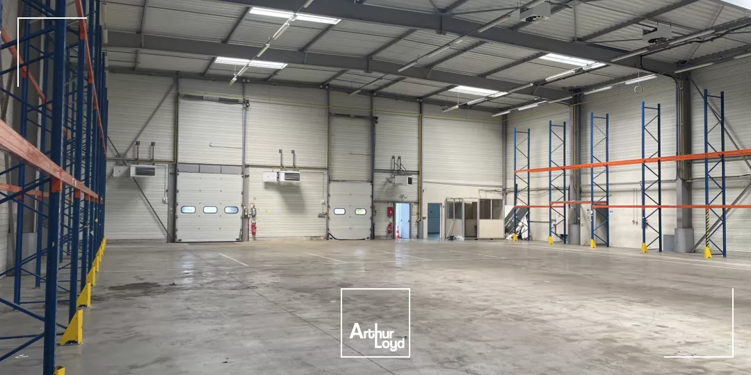 A Louer A vendre Entrepôt situé à Cambrai