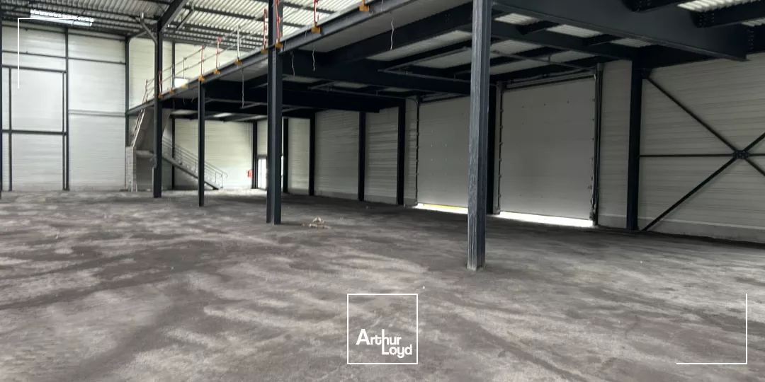 A vendre, locaux d'activité neufs, Wattrelos 