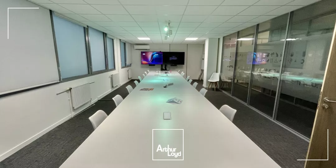 Bureaux à louer/à vendre au coeur du quartier d'affaires Euralille - Espaces modernes et modulables