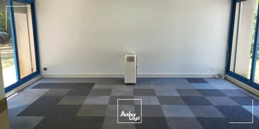 bureaux à louer AVIGNON COURTINE 