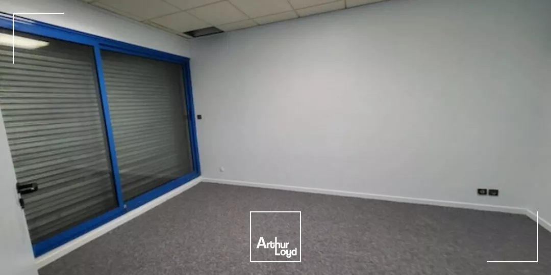 bureaux à louer AVIGNON COURTINE 