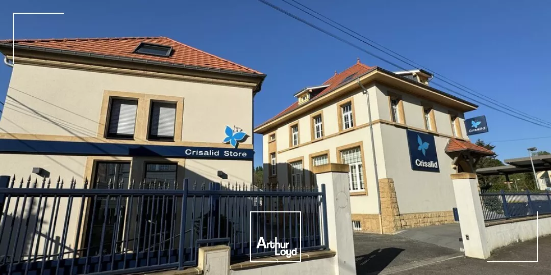 BUREAUX à LOUER de 921 m²