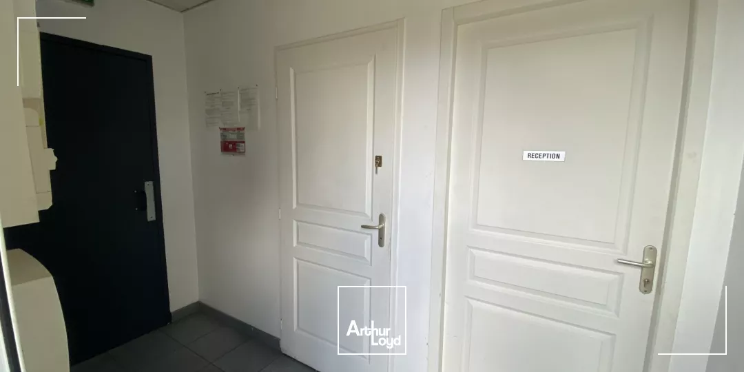 320m² de local d'activité à louer Zone du TUBE à ISTRES