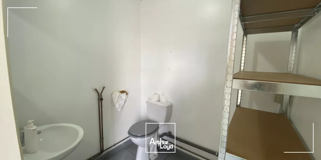 320m² de local d'activité à louer Zone du TUBE à ISTRES