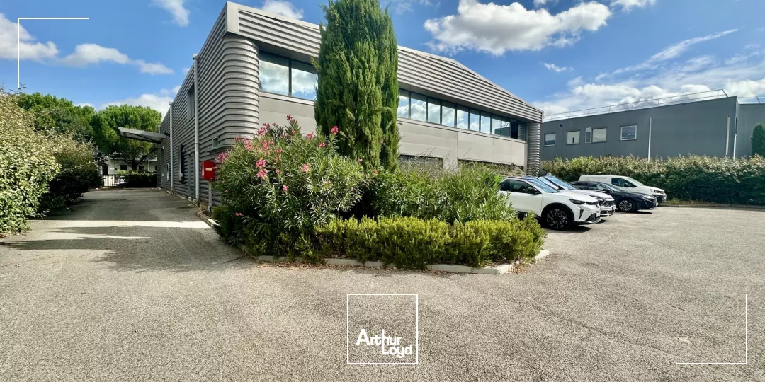 Bâtiment indépendant à LOUER sur ACTIMART à AIX EN PROVENCE