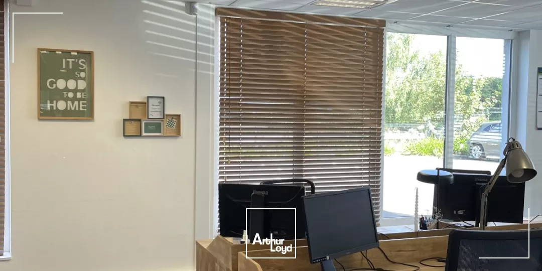 BUREAUX À LA LOCATION-330 M²-VERTOU PROCHE PÉRIPHÉRIQUE