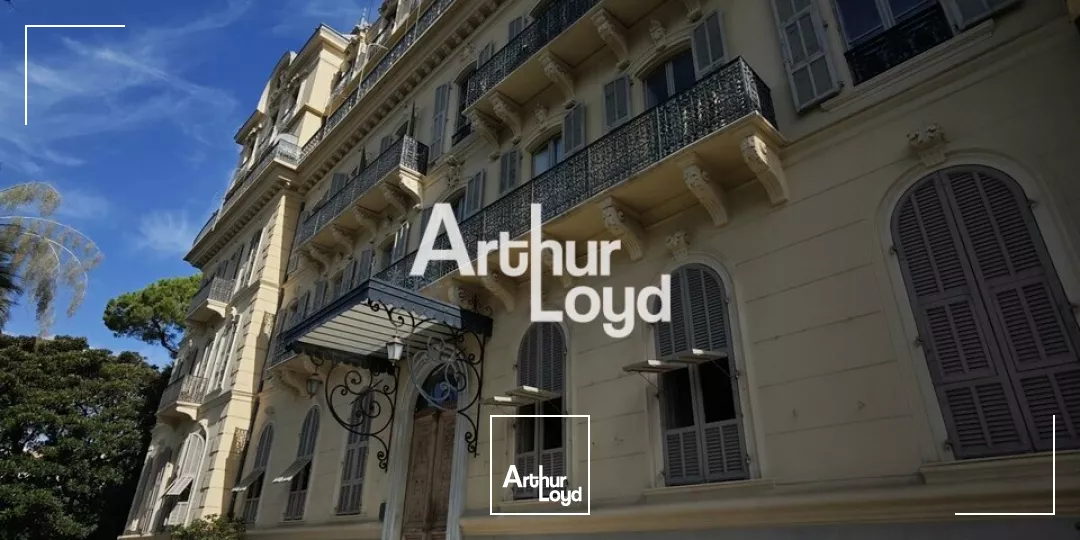 A LOUER BUREAUX PMR DE 274 M² - CENTRE VILLE DE NICE