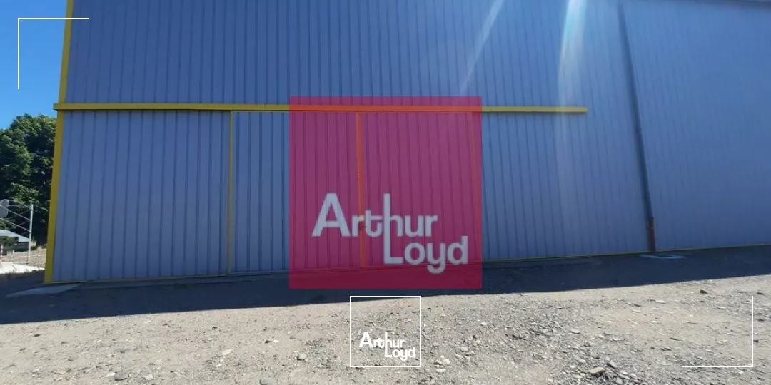 COURNON ZI A LOUER ENTREPOT 350 M² - STOCKAGE EXTERIEUR 1300 M²