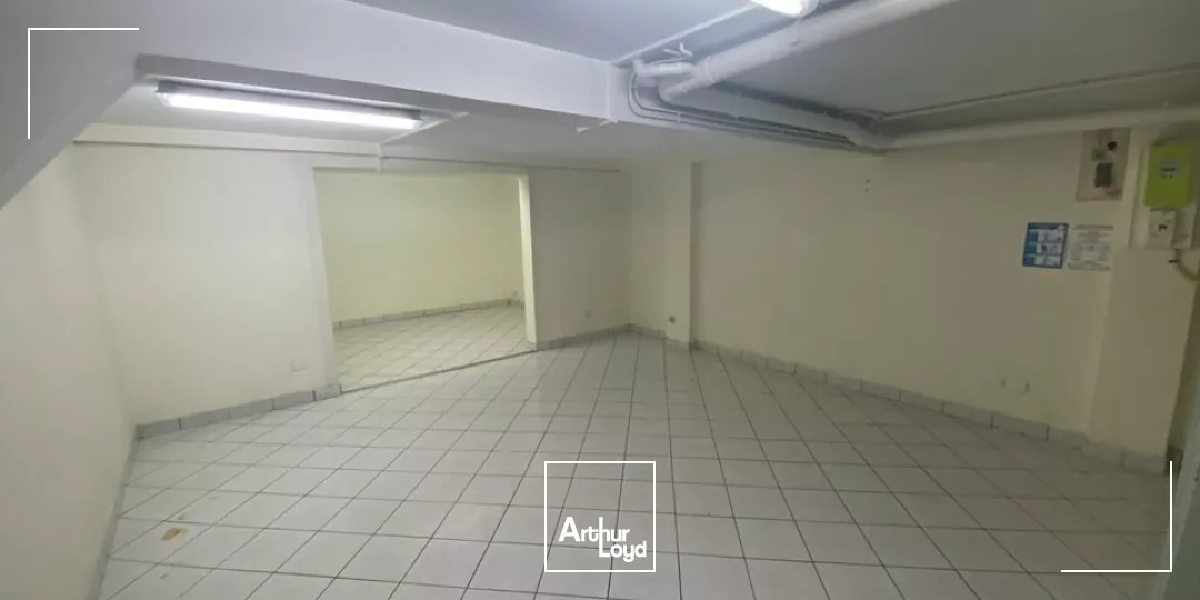 A LOUER - CENTRE VILLE - LOCAL COMMERCIAL 147 M2 - LE HAVRE