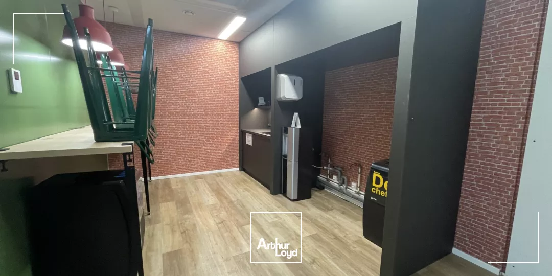 Bureaux à louer au pied de la Gare Lille Flandres - Emplacement stratégique et prestations premium