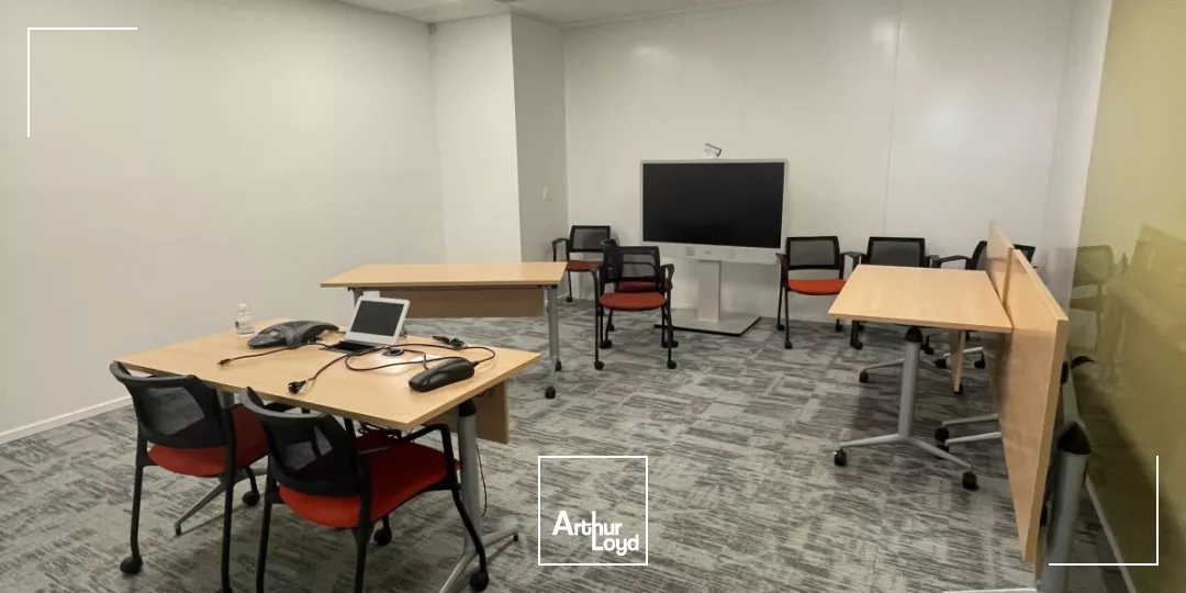 Bureaux à louer au pied de la Gare Lille Flandres - Emplacement stratégique et prestations premium