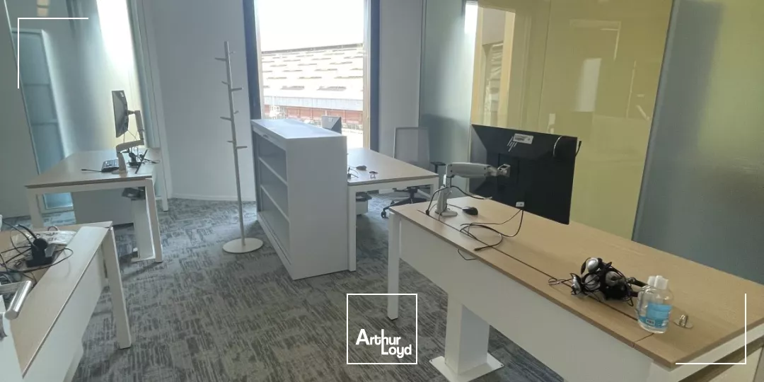 Bureaux à louer au pied de la Gare Lille Flandres - Emplacement stratégique et prestations premium