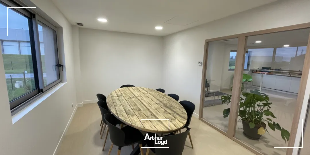 A LOUER BUREAUX NEUFS - 32 M2 - BOIS DE PLAISANCE - PÉRIPHÉRIE COMPIEGNE