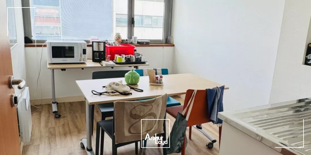 A LOUER A VENDRE PLATEAU DE BUREAUX PORT DE COMMERCE BREST