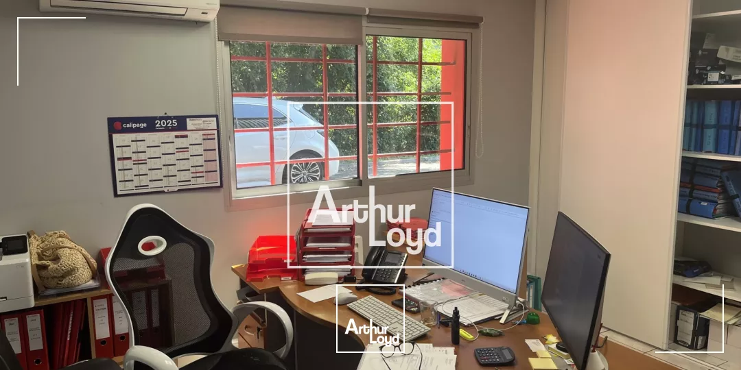 LOCAL D'ACTIVITE A LOUER ST JEAN