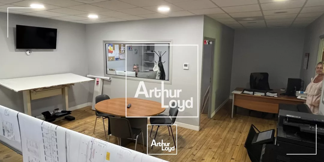 LOCAL D'ACTIVITE A LOUER ST JEAN