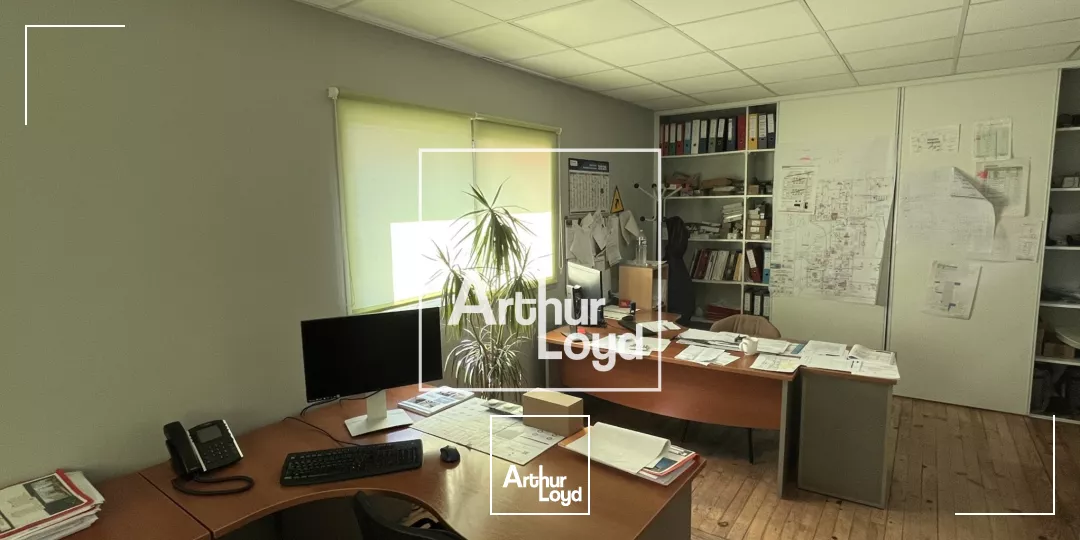 LOCAL D'ACTIVITE A LOUER ST JEAN