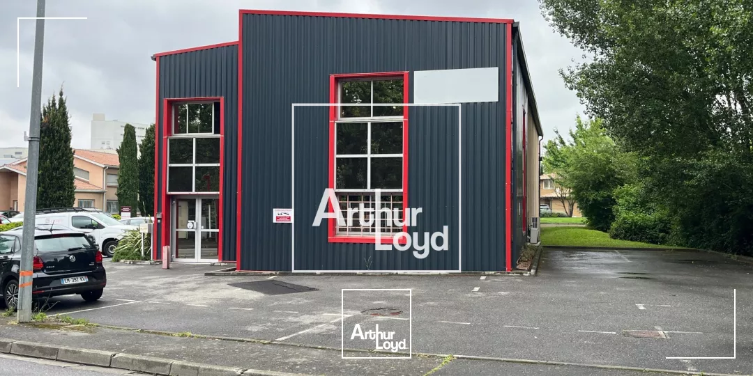 LOCAL D'ACTIVITE A LOUER ST JEAN