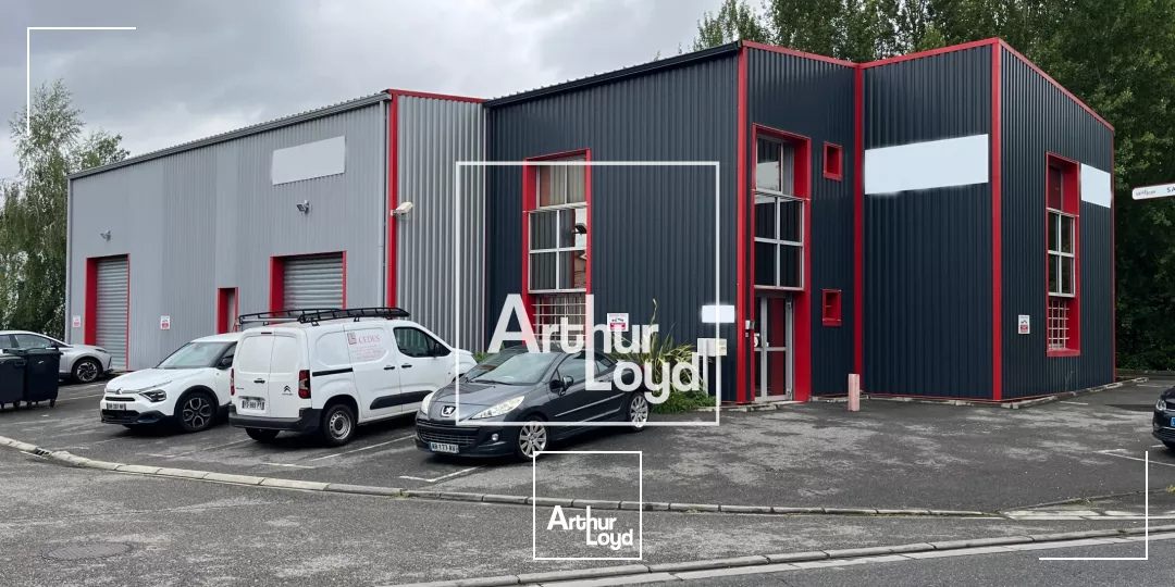 LOCAL D'ACTIVITE A LOUER ST JEAN