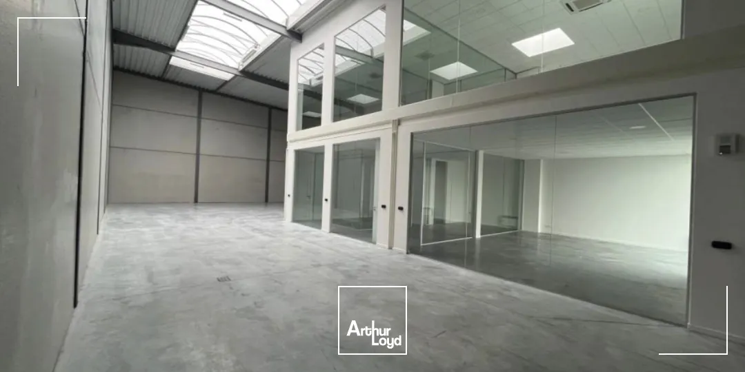 Entrepôt à louer sur La ZI de Neuville en Ferrain