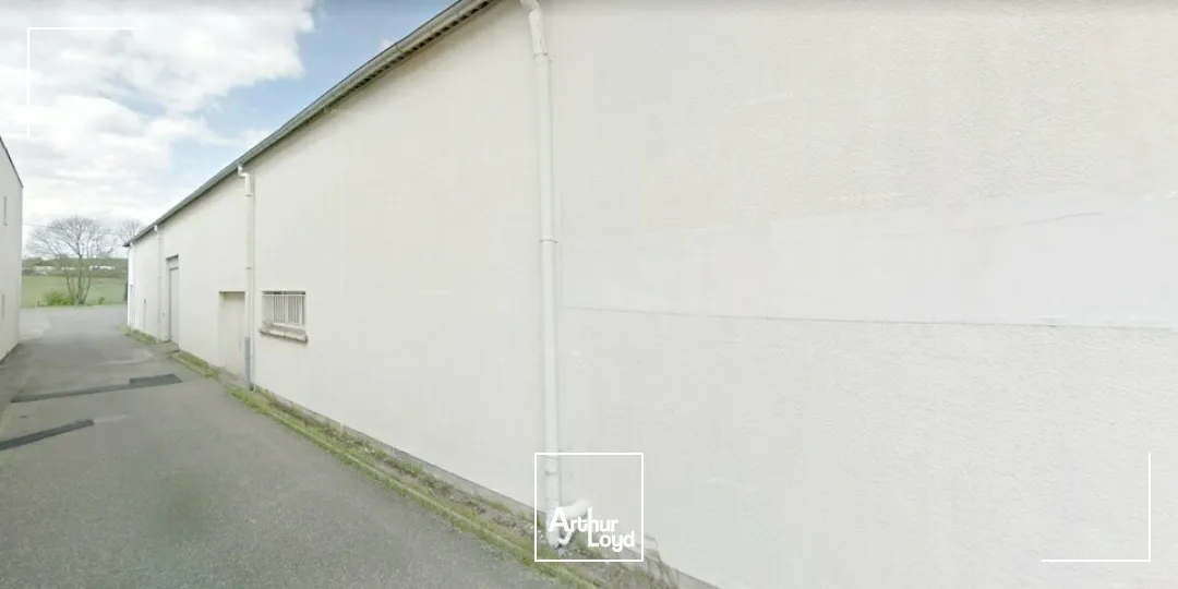 LOCAL D'ACTIVITE - ENTREPOT à LOUER de 500 m²
