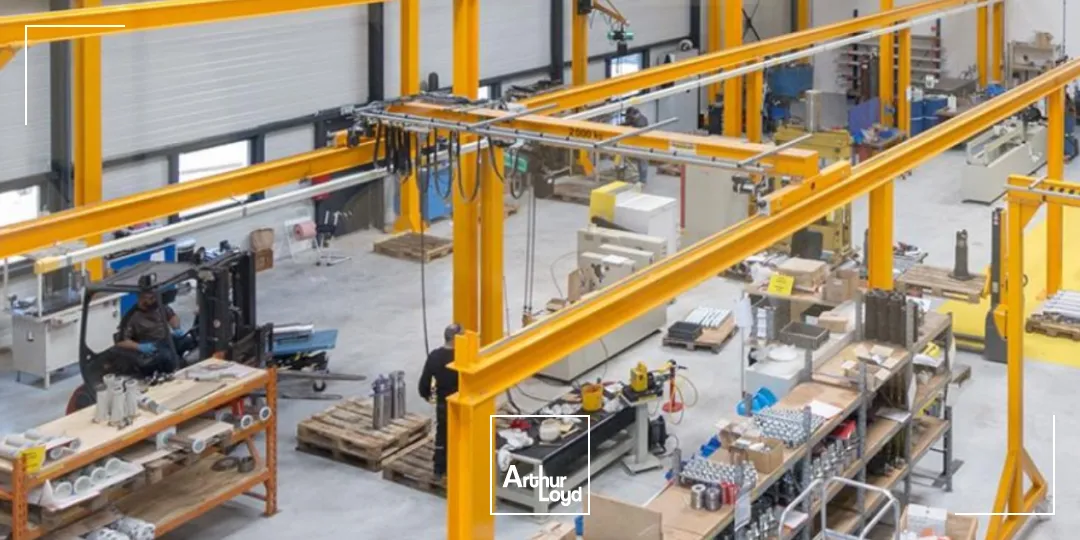 A VENDRE - CELLULES ACTIVITES - ENTREPOTS - SAUTRON