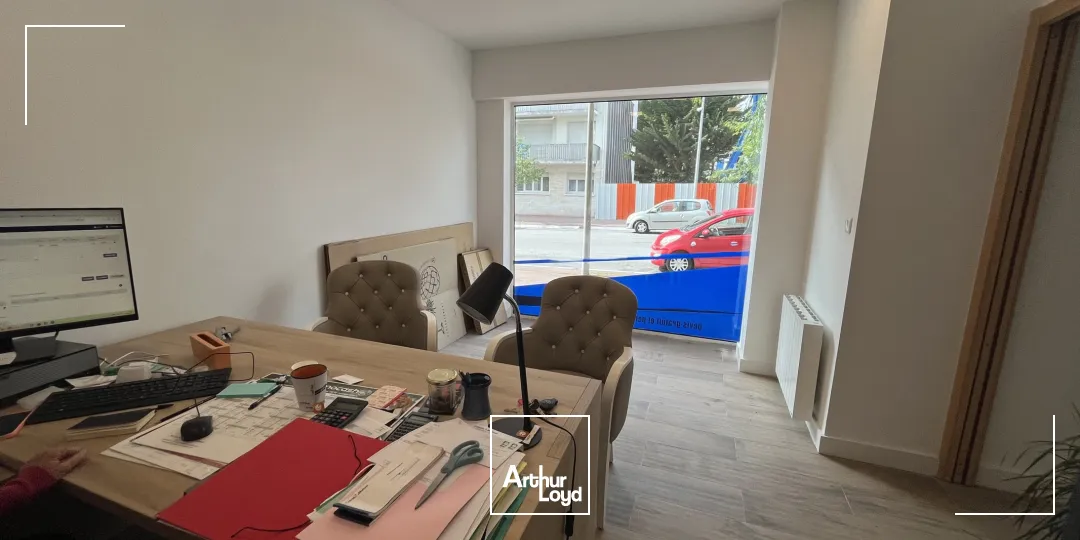 A LOUER LOCAL 31M2 LA BAULE